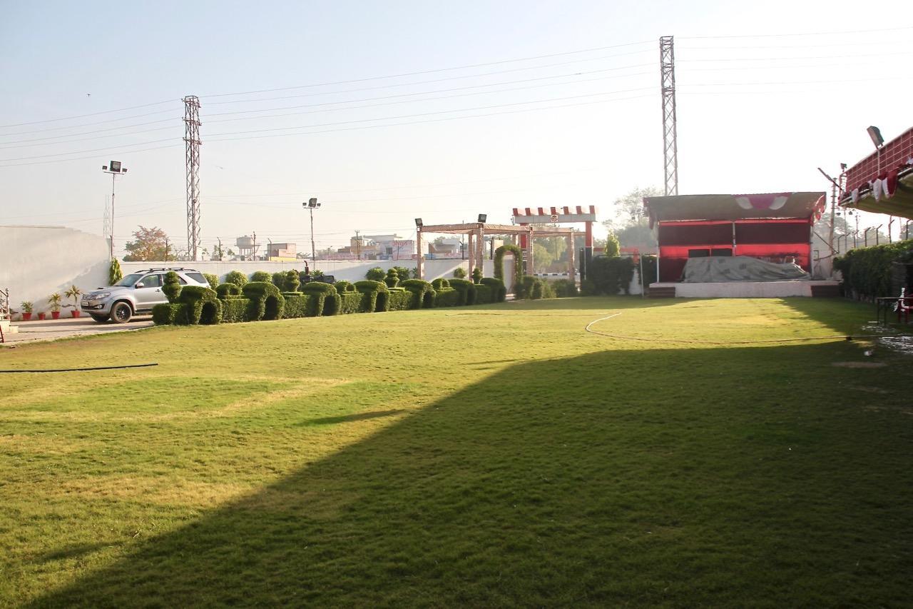 Vinayak Palace Hotel Mathura Luaran gambar